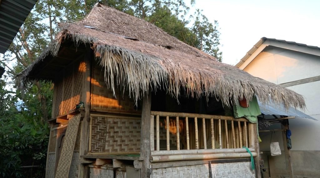 tempat penyimpanan arsip museum desa genggelang